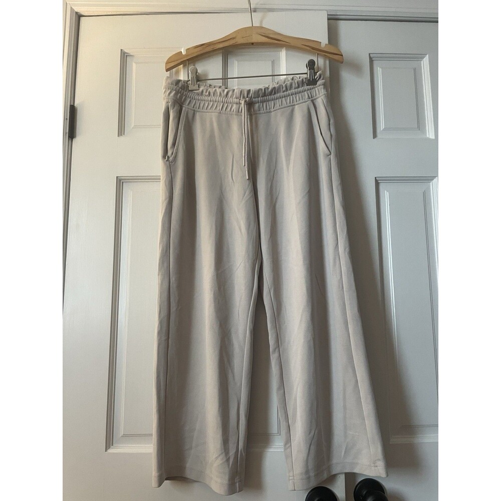 Athleta Seasoft Cropped Straight Pant Women's Size M Beige Wide Leg Drawstring